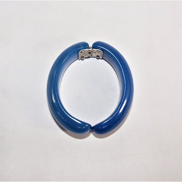 Vintage Thermoplastic Acrylic Clampler Cuff Bangle Bracelet - Picture 5 of 5